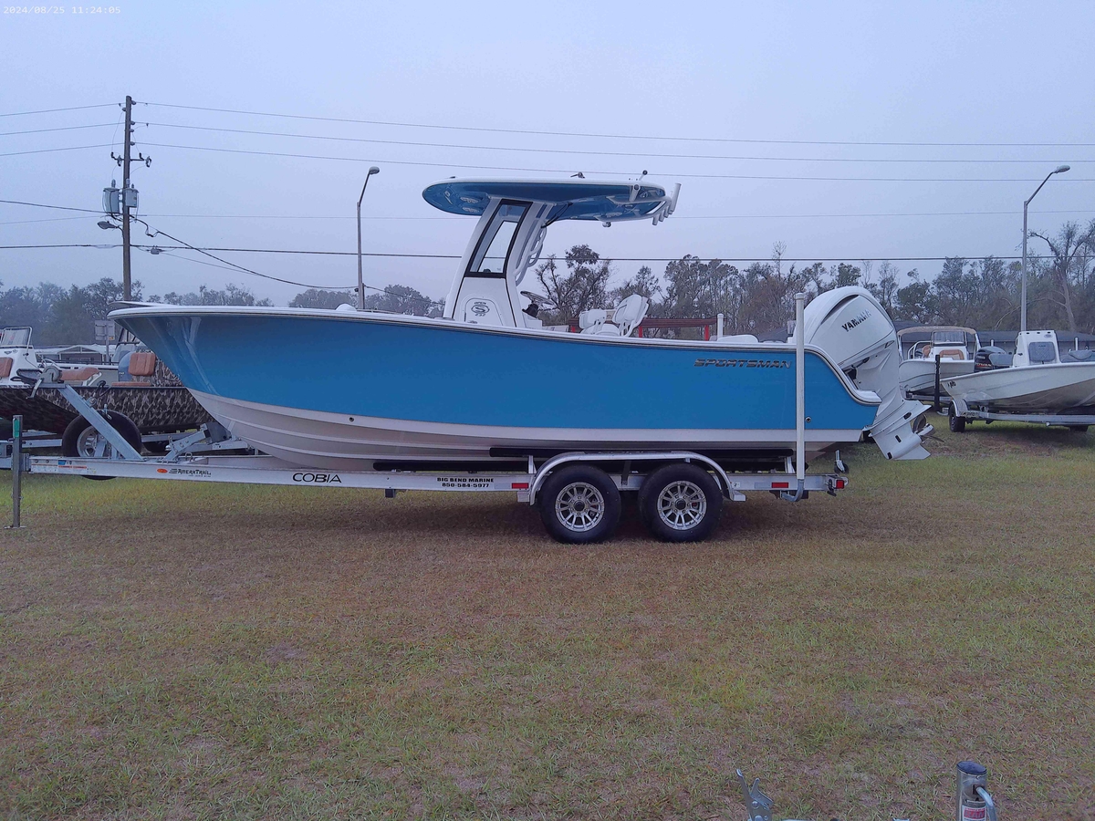 2025 Sportsman Open 232 Center Console - Sold Boat
