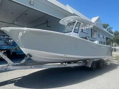 BOATZON | Sportsman Open 232 Center Console 2025