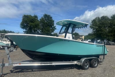 BOATZON | Sportsman Open 232 Center Console 2026