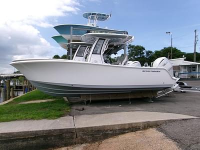 BOATZON | Sportsman Open 232 Center Console 2026