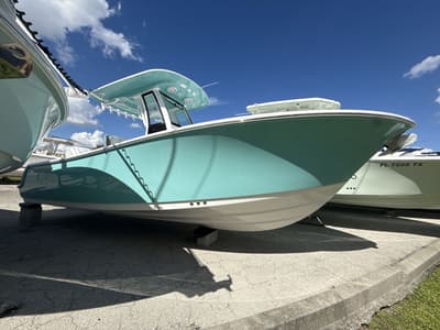 BOATZON | Sportsman Open 232 Center Console 2026