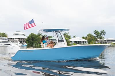 BOATZON | Sportsman Open 232 Center Console 2026
