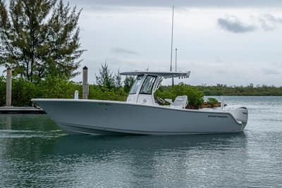 BOATZON | Sportsman Open 252 Center Console 2024