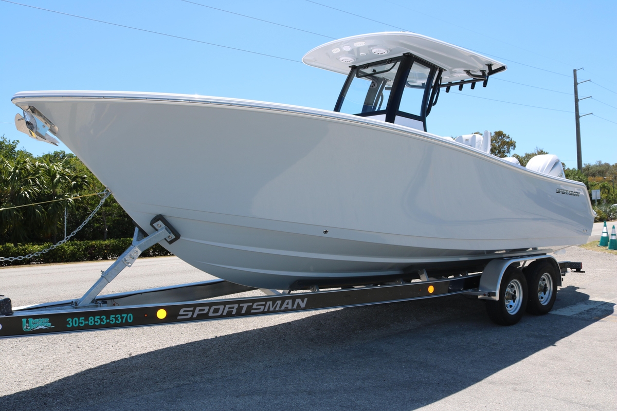 2025 Sportsman Open 252 Center Console - Sold Boat