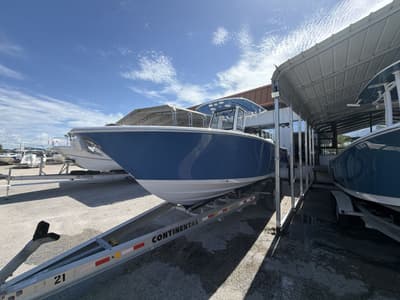 BOATZON | Sportsman Open 252 Center Console 2026 BOATZON | Sportsman Open 252 Center Console 2026