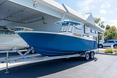 BOATZON | Sportsman Open 252 Center Console 2027