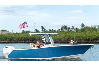 BOATZON | Sportsman Open 252 Center Console 2027