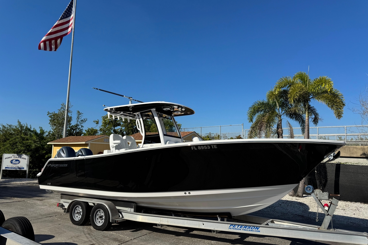 2022 Sportsman Open 262 Center Console - Sold Boat