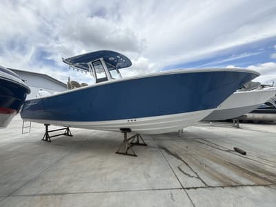 BOATZON | Sportsman Open 262 Center Console 2026