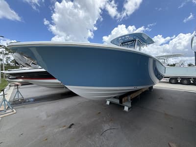 BOATZON | Sportsman Open 262 Center Console 2026