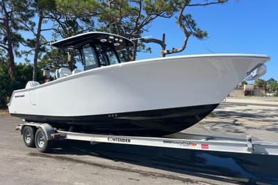 BOATZON | Sportsman Open 262 Center Console 2026