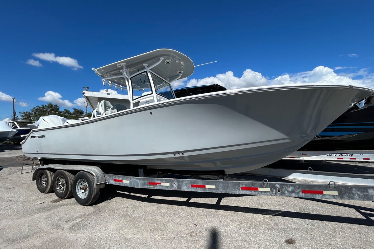 2019 Sportsman Open 282 Center Console - Sold Boat
