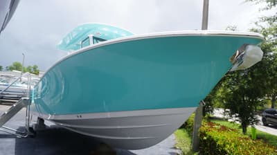 BOATZON | Sportsman Open 282 Center Console 2025