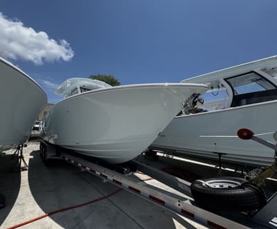 BOATZON | Sportsman Open 302 2026 BOATZON | Sportsman Open 302 2026