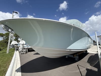 BOATZON | Sportsman Open 302 Center Console 2026 BOATZON | Sportsman Open 302 Center Console 2026