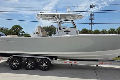 BOATZON | Sportsman Open 312 Center Console 2018