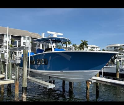 BOATZON | Sportsman Open 322 2025