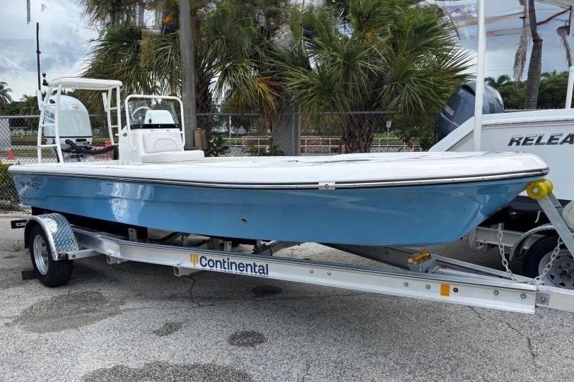 2026 Spyder FX19 Vapor - Sold Boat