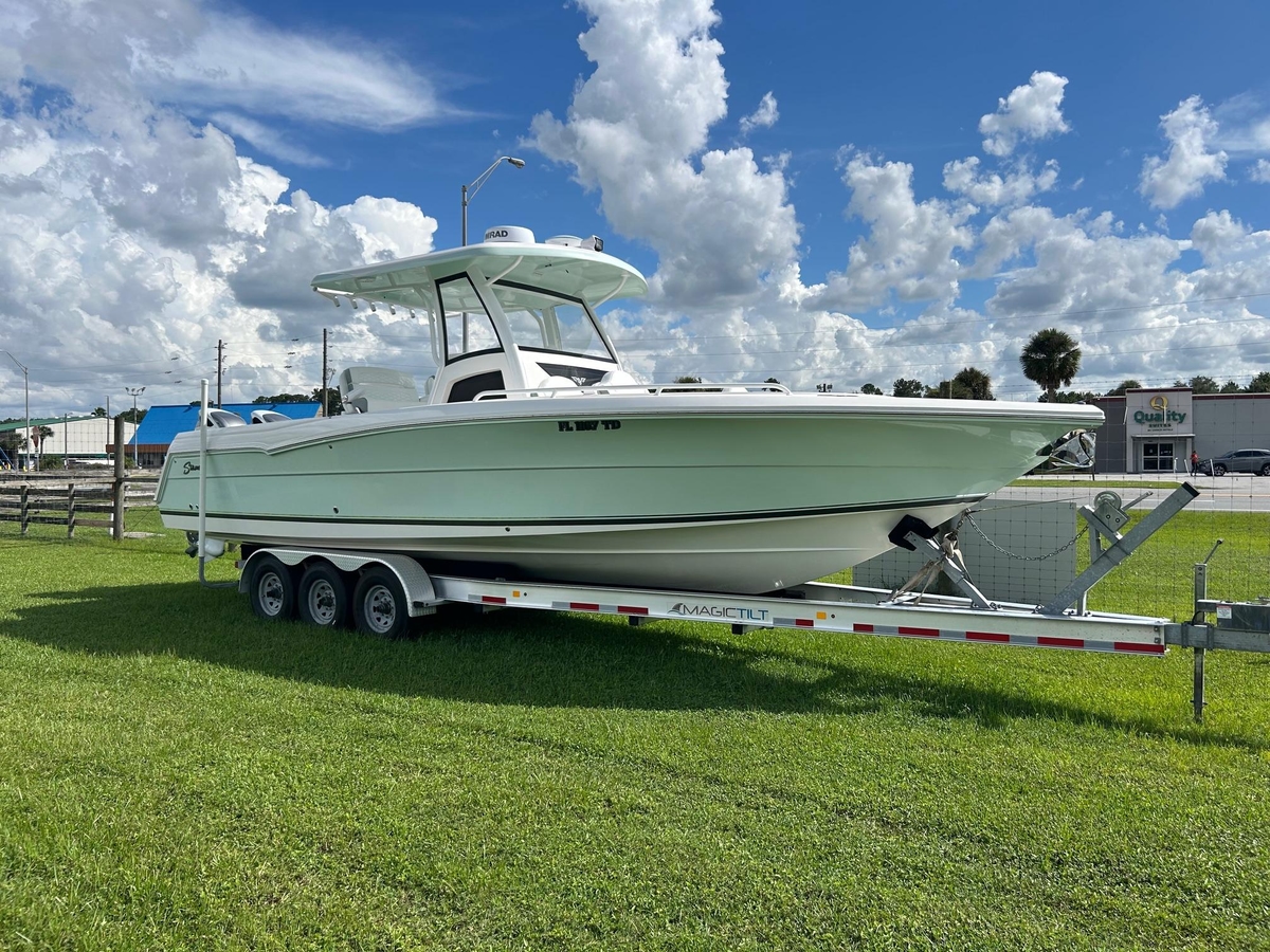 2022 Stamas 33T Aventura - Sold Boat