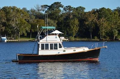 BOATZON | Stanley 36 Downeast Fly Bridge Cruise 1990 BOATZON | Stanley 36 Downeast Fly Bridge Cruise 1990
