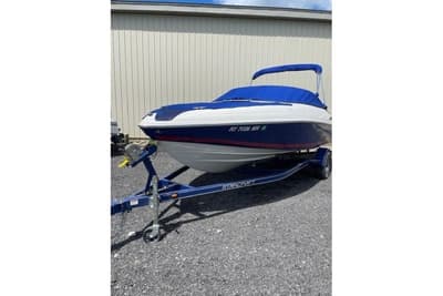 BOATZON | Starcraft Limited 226 RE 2018