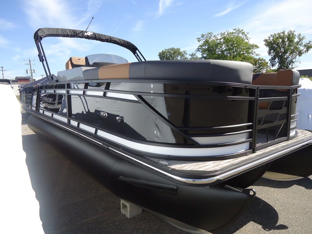 2026 Starcraft Marine SLS 3 Q DH - Sold Boat