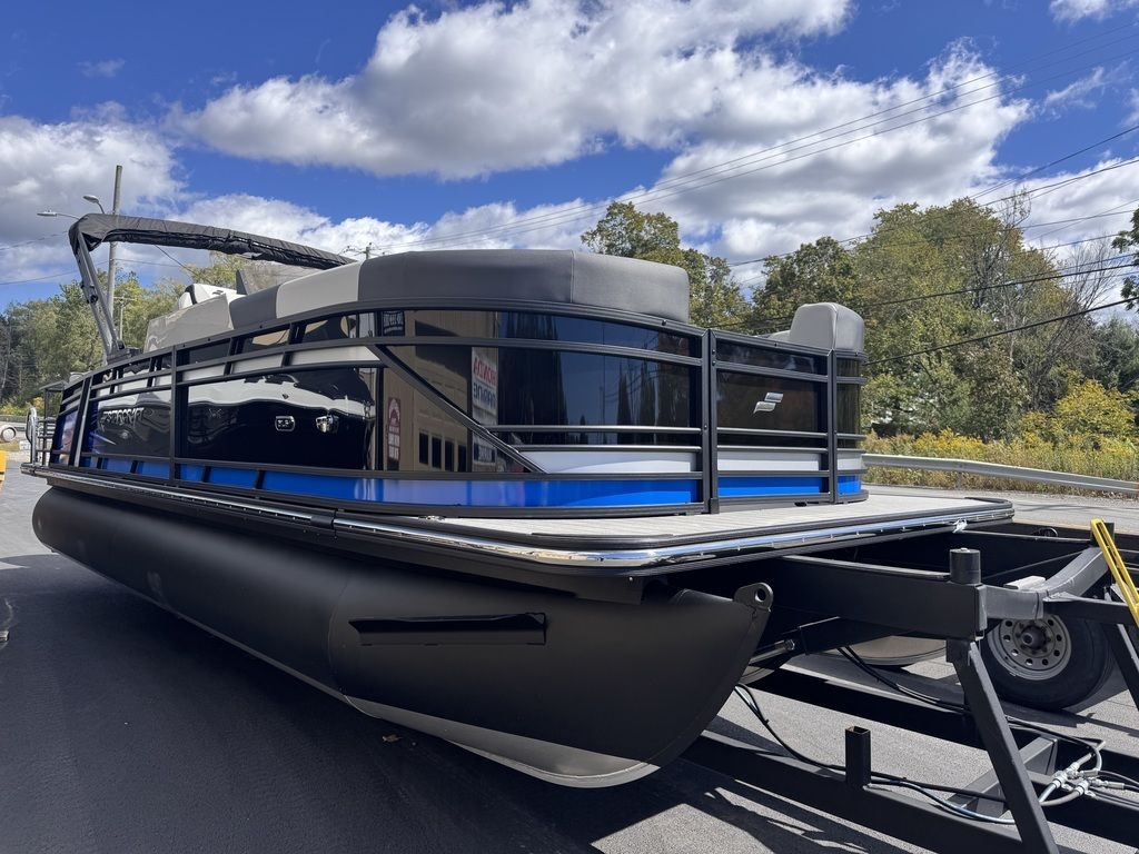 2026 Starcraft Marine SLS 3 Q DH Tritoon 200hp w Trailer - Sold Boat