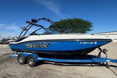 BOATZON | Starcraft SCX Surf 211 IO 2017