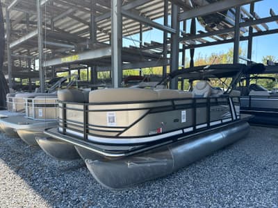 BOATZON | Starcraft SLS 1 Tritoon 2024 BOATZON | Starcraft SLS 1 Tritoon 2024