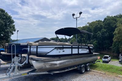 BOATZON | Starcraft SLS 3 2024