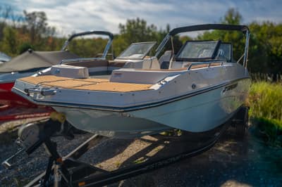 BOATZON | Starcraft SVX 210 OB 2025