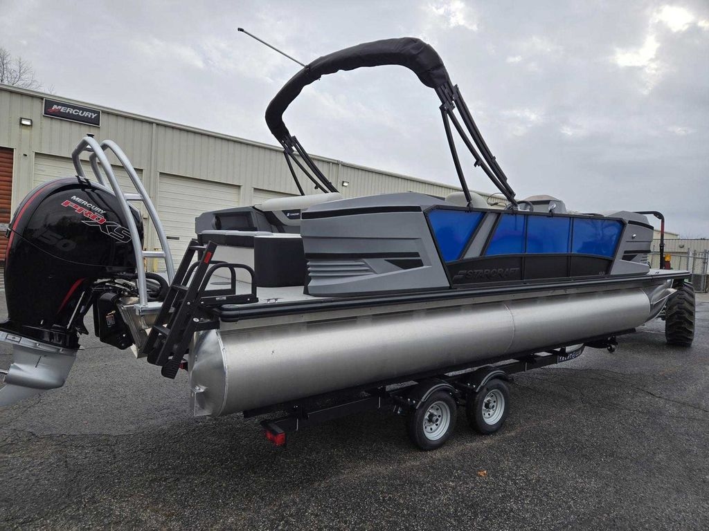2026 Starcraft VX 24 QDH - Sold Boat