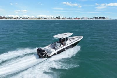 BOATZON | Statement 350 OPEN 2012