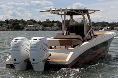 BOATZON | Statement 350 Open 2013