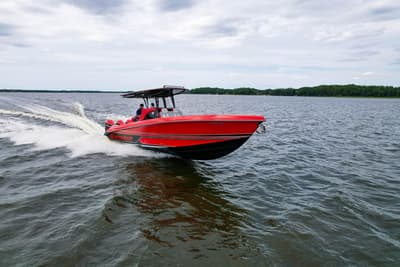 BOATZON | Statement 350 Open 2024