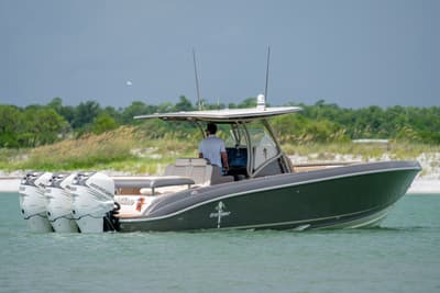 BOATZON | Statement 380 Open 2015