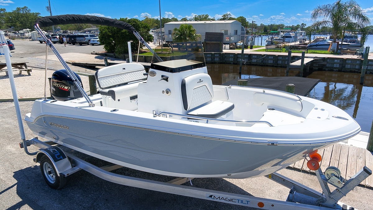 2027 Stingray 17 CC - Sold Boat