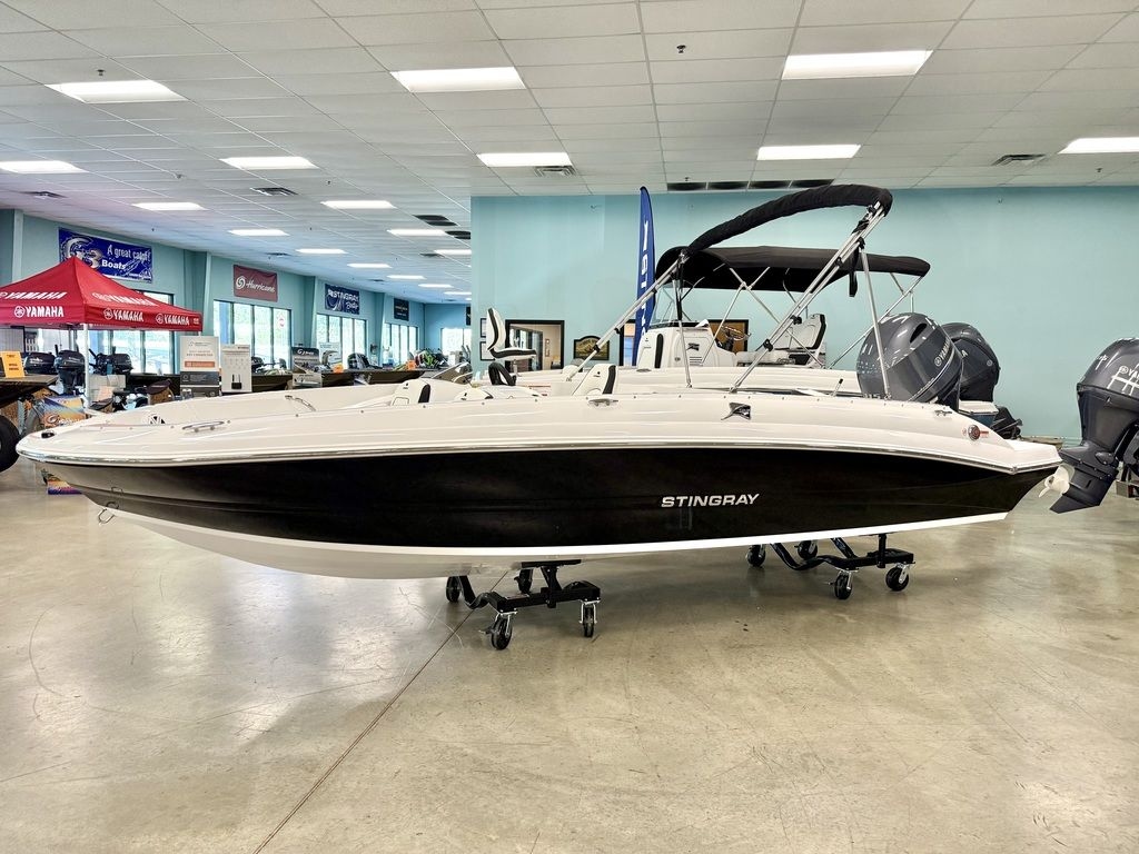 2026 Stingray 182SC - Sold Boat