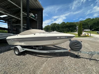 BOATZON | Stingray 195 LX 2010