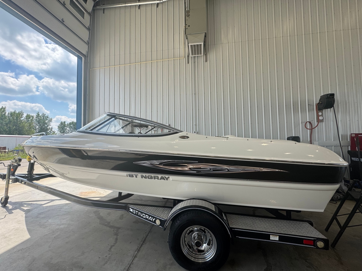 2009 Stingray 195LX - Sold Boat