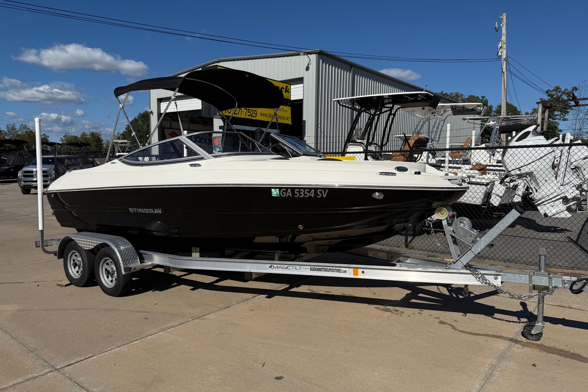 2019 Stingray 198 LX - Sold Boat