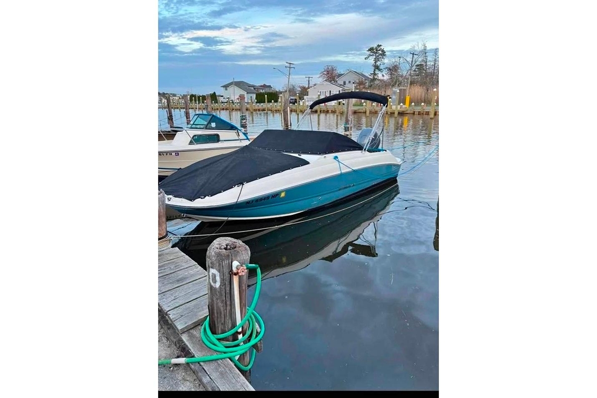 2021 Stingray 201 DC - Sold Boat