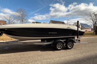 BOATZON | Stingray 212 SC 2020 BOATZON | Stingray 212 SC 2020