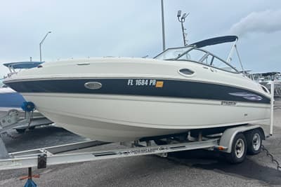 BOATZON | Stingray 215 LR 2012