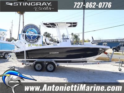 BOATZON | Stingray 216CC Center Console 2026