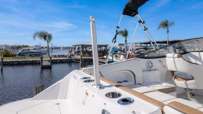 BOATZON | Stingray 231 DC 2026
