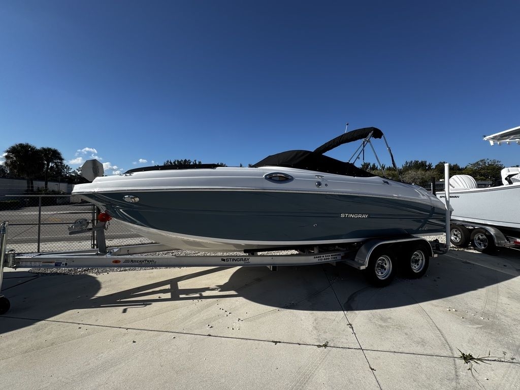 2025 Stingray 231DC - Sold Boat
