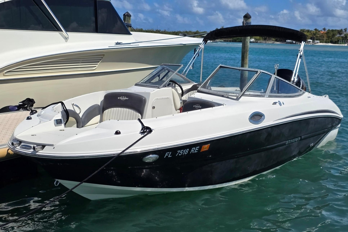 2016 Stingray 234 LR - Sold Boat
