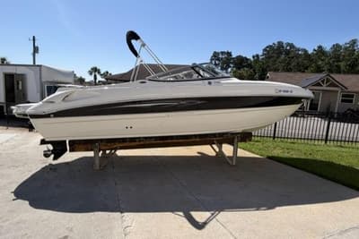 BOATZON | Stingray 235 LR 2012