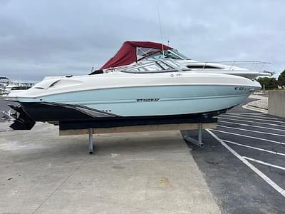 BOATZON | Stingray 235 LR 2018 BOATZON | Stingray 235 LR 2018